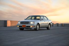 1999 TOYOTA CROWN SEDAN 2JZ-GE ROYAL SALOON ANNIVERSARY PACKAGE
