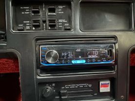 1986 CHEVROLET CORVETTE CONVERTIBLE - 2D CONVERTIBLE