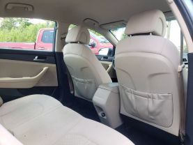 2017 Hyundai Sonata Sedan 4d - Image 25