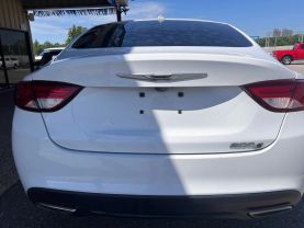 2016 CHRYSLER 200 SEDAN V6, FLEX FUEL, 3.6 LITER 200S SEDAN 4D