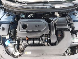 2017 Hyundai Sonata Sedan 4d - Image 32