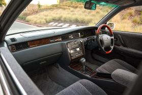 1999 TOYOTA CROWN SEDAN 2JZ-GE ROYAL SALOON ANNIVERSARY PACKAGE