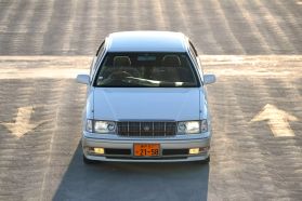 1999 TOYOTA CROWN SEDAN 2JZ-GE ROYAL SALOON ANNIVERSARY PACKAGE