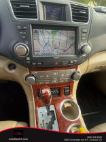 2011 TOYOTA HIGHLANDER