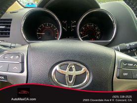 2011 TOYOTA HIGHLANDER