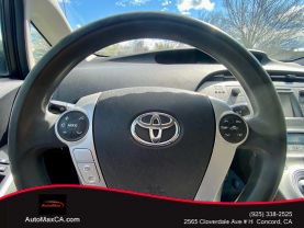 2013 TOYOTA PRIUS