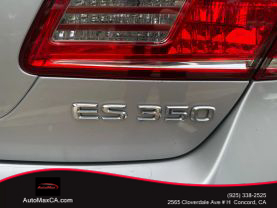 2010 LEXUS ES