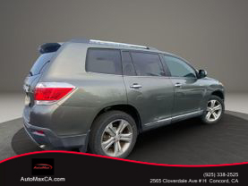 2011 TOYOTA HIGHLANDER