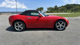 2006 PONTIAC SOLSTICE CONVERTIBLE 4-CYL, 2.4 LITER CONVERTIBLE 2D