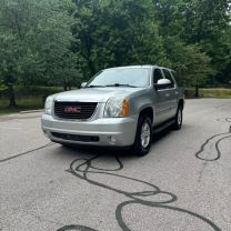2012 GMC YUKON SUV V8, FLEX FUEL, 5.3 LITER SLT SPORT UTILITY 4D