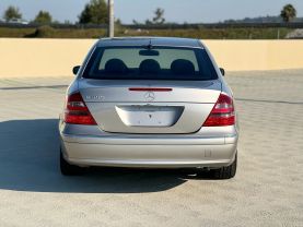 2004 MERCEDES-BENZ E-CLASS SEDAN V8, 5.0 LITER E 500 SEDAN 4D