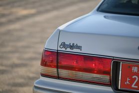 1999 TOYOTA CROWN SEDAN 2JZ-GE ROYAL SALOON ANNIVERSARY PACKAGE