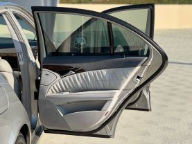 2004 MERCEDES-BENZ E-CLASS SEDAN V8, 5.0 LITER E 500 SEDAN 4D