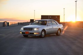1999 TOYOTA CROWN SEDAN 2JZ-GE ROYAL SALOON ANNIVERSARY PACKAGE