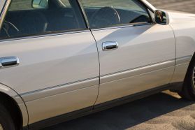 1999 TOYOTA CROWN SEDAN 2JZ-GE ROYAL SALOON ANNIVERSARY PACKAGE