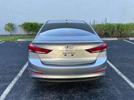 2017 HYUNDAI ELANTRA SEDAN 4-CYL, 2.0 LITER LIMITED SEDAN 4D
