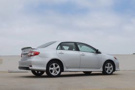 2013 TOYOTA COROLLA SEDAN 4-CYL, 1.8 LITER S SEDAN 4D