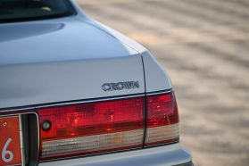 1999 TOYOTA CROWN SEDAN 2JZ-GE ROYAL SALOON ANNIVERSARY PACKAGE