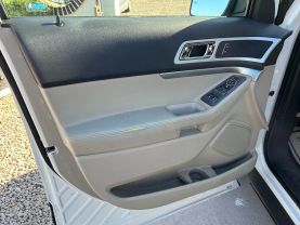 2012 Ford Explorer - Image 17