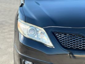 2011 TOYOTA CAMRY SEDAN V6, 3.5 LITER SE SEDAN 4D