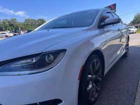 2016 CHRYSLER 200 SEDAN V6, FLEX FUEL, 3.6 LITER 200S SEDAN 4D