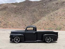 1952 FORD F-1 - V8 -
