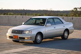 1999 TOYOTA CROWN SEDAN 2JZ-GE ROYAL SALOON ANNIVERSARY PACKAGE