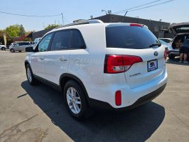 2014 KIA SORENTO SUV 4-CYL, GDI, 2.4 LITER LX SPORT UTILITY 4D