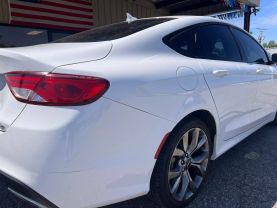 2016 CHRYSLER 200 SEDAN V6, FLEX FUEL, 3.6 LITER 200S SEDAN 4D