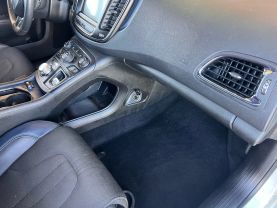 2016 CHRYSLER 200 SEDAN V6, FLEX FUEL, 3.6 LITER 200S SEDAN 4D