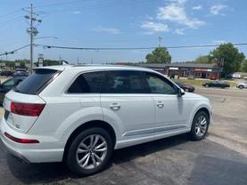 2017 AUDI Q7 SUV V6, SPRCHRGD, 3.0L 3.0T PREMIUM PLUS SPORT UTILITY 4D