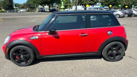 2011 MINI HARDTOP