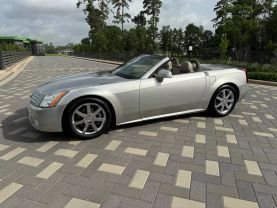 2004 CADILLAC XLR CONVERTIBLE V8, 4.6 LITER CONVERTIBLE 2D
