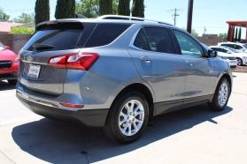 2019 Chevrolet Equinox - Image 2