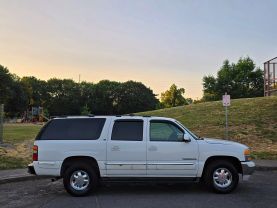 2001 GMC YUKON XL 1500 SUV V8, 5.3 LITER SPORT UTILITY