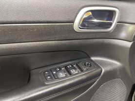 2018 JEEP GRAND CHEROKEE SUV V6, VVT, 3.6 LITER LAREDO SPORT UTILITY 4D