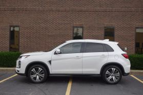 2020 MITSUBISHI OUTLANDER SPORT SUV 4-CYL, 2.0 LITER SE SPORT UTILITY 4D