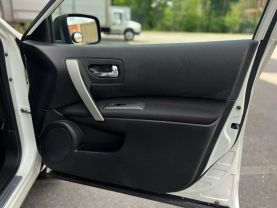 2013 NISSAN ROGUE SUV 4-CYL, 2.5 LITER SV SPORT UTILITY 4D