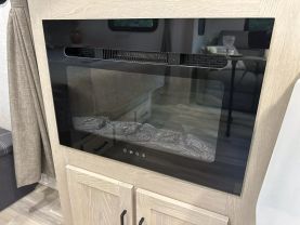 Used 2021 ROCKWOOD BY FOREST RIVER MINI LITE TRAVEL TRAILER - 2205S - LA Auto Star located in Virginia Beach, VA