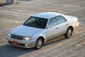 1999 TOYOTA CROWN SEDAN 2JZ-GE ROYAL SALOON ANNIVERSARY PACKAGE