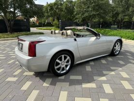 2004 CADILLAC XLR CONVERTIBLE V8, 4.6 LITER CONVERTIBLE 2D