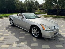 2004 CADILLAC XLR CONVERTIBLE V8, 4.6 LITER CONVERTIBLE 2D