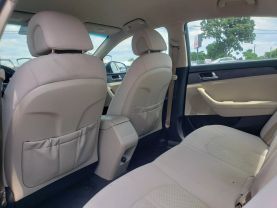 2017 Hyundai Sonata Sedan 4d - Image 20