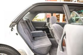 1999 TOYOTA CROWN SEDAN 2JZ-GE ROYAL SALOON ANNIVERSARY PACKAGE