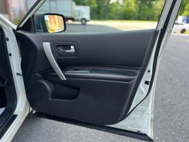 2010 NISSAN ROGUE SUV 4-CYL, 2.5 LITER SL SPORT UTILITY 4D