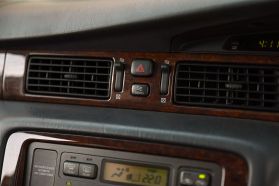 1999 TOYOTA CROWN SEDAN 2JZ-GE ROYAL SALOON ANNIVERSARY PACKAGE