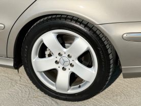 2004 MERCEDES-BENZ E-CLASS SEDAN V8, 5.0 LITER E 500 SEDAN 4D