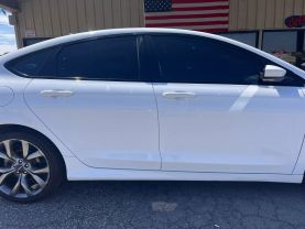 2016 CHRYSLER 200 SEDAN V6, FLEX FUEL, 3.6 LITER 200S SEDAN 4D