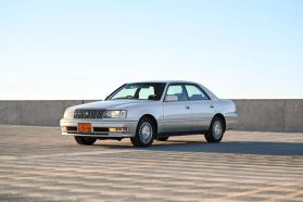 1999 TOYOTA CROWN SEDAN 2JZ-GE ROYAL SALOON ANNIVERSARY PACKAGE