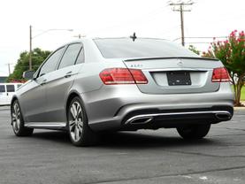 2016 MERCEDES-BENZ E-CLASS SEDAN - AUTOMATIC - Dart Auto Group